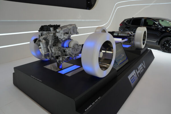 teknologi hybrid adalah